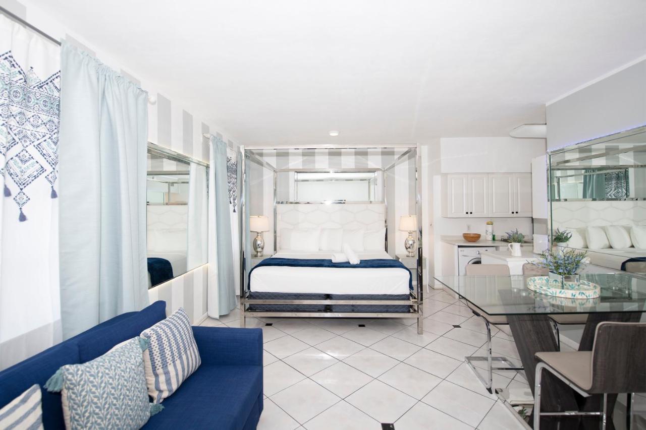 Apartments On Collins Маями Бийч Екстериор снимка